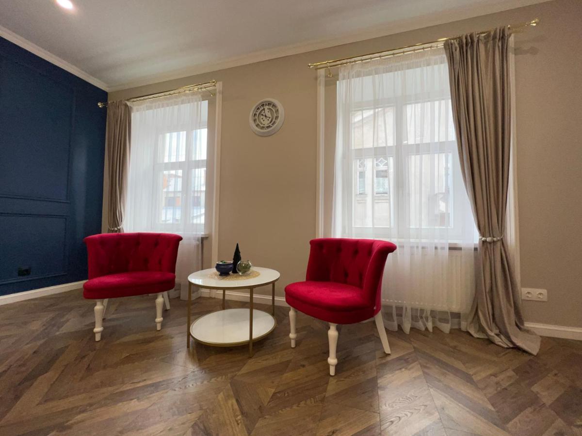 Delux Apartment In Львов Экстерьер фото